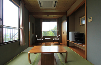 和室6畳+広縁(一部)